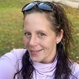 Meet your Posher, Lacey